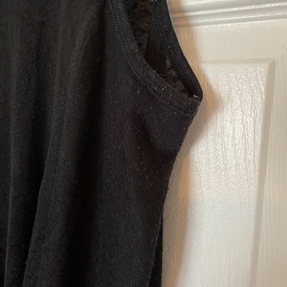 Dex Black Drape Front Linen Top - Picture 4 of 12